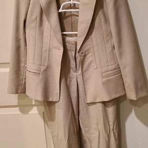 Ann Klein Camel Suit size 2